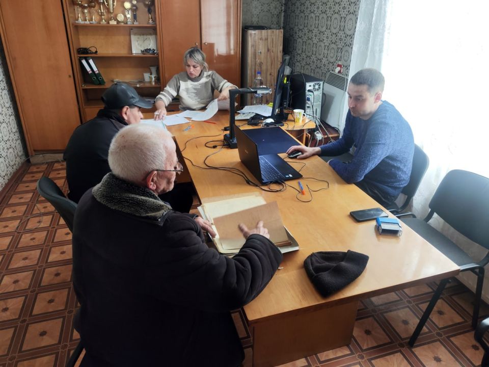 Жители Великого Суходола оценили важность выездных встреч Роскадастра Жители Великого Суходола оценили важность выездных встреч Роскадастра