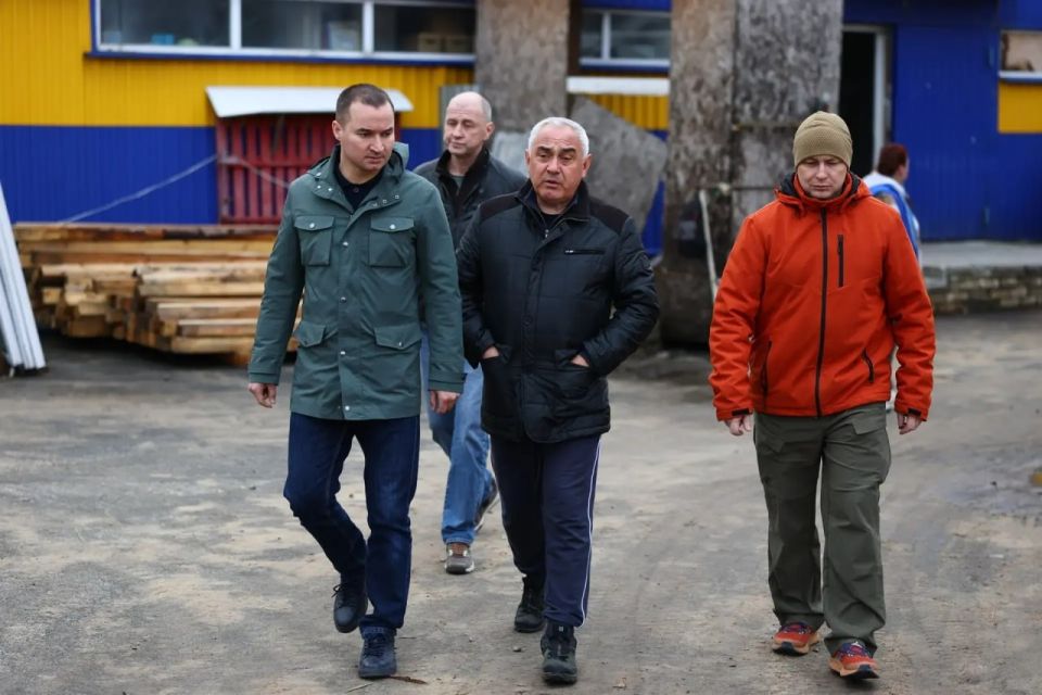 В Рубежное доставили строительные материалы от районов Татарстана В Рубежное доставили строительные материалы от районов Татарстана