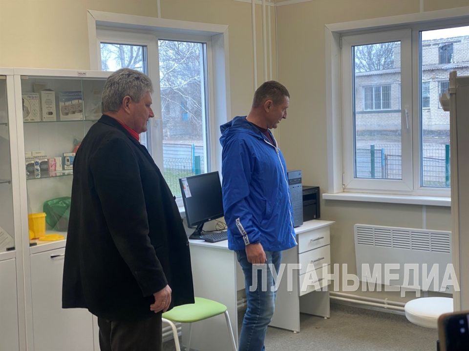 Единороссы провели инспектирование работы ФАП села Мусиевка Единороссы провели инспектирование работы ФАП села Мусиевка