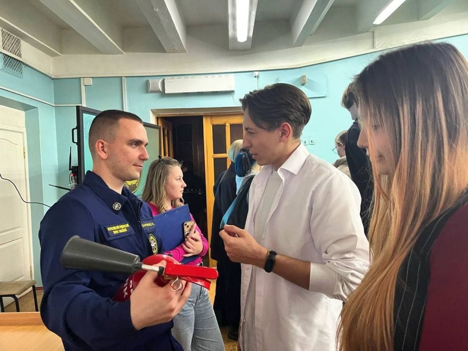 Безопасность — это база: практикум для студентов ИФМОиОТ! Безопасность — это база: практикум для студентов ИФМОиОТ!