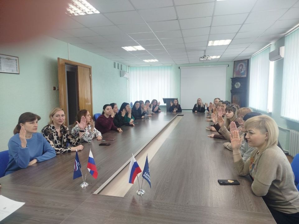 24 марта в зале заседаний Администрации города Брянки прошли публичные слушания по проекту решения Совета городского округа города Брянки «О внесении изменения в Устав муниципального образования городской округ город Брянка... 24 марта в зале заседаний Администрации города Брянки прошли публичные слушания по проекту решения Совета городского округа города Брянки «О внесении изменения в Устав муниципального образования городской округ город Брянка...