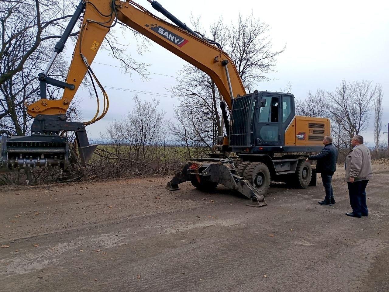 Народная программа «Единой России» в действии: в Гречишкино начали капитальный ремонт дороги Народная программа «Единой России» в действии: в Гречишкино начали капитальный ремонт дороги