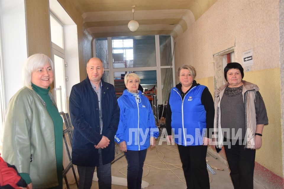 В Зимогорьевской школе имени Ивана Малько идут ремонтно-восстановительные работы В Зимогорьевской школе имени Ивана Малько идут ремонтно-восстановительные работы
