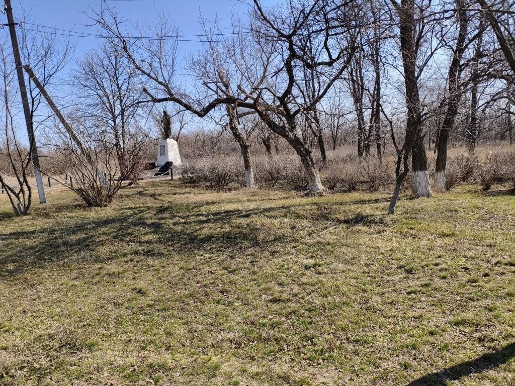 В пгт. Софиевский и пгт. Запорожье продолжаются работы по благоустройству территорий В пгт. Софиевский и пгт. Запорожье продолжаются работы по благоустройству территорий