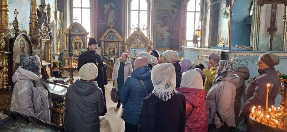 25 марта студенты Университета третьего возраста при ГБУ ЛНР «Краснолучский КЦСОН» в преддверии самого важного христианского праздника – Пасха посетили Храм святого благоверного Александра Невского, пос 25 марта студенты Университета третьего возраста при ГБУ ЛНР «Краснолучский КЦСОН» в преддверии самого важного христианского праздника – Пасха посетили Храм святого благоверного Александра Невского, пос