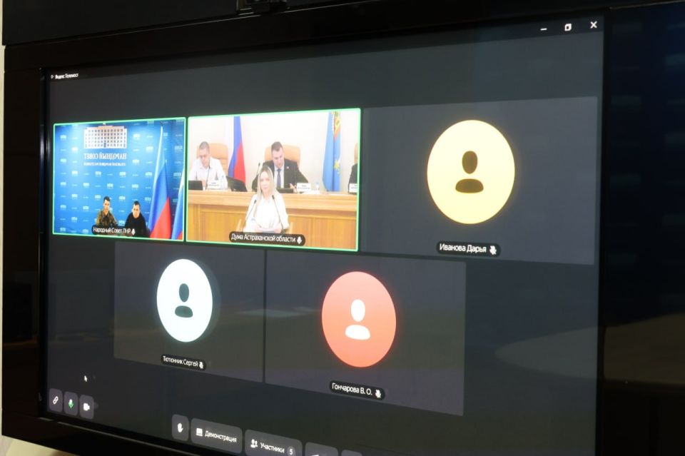 Иван Санаев: молодежный парламентаризм – это возможность для активных ребят уже сегодня участвовать в жизни региона Иван Санаев: молодежный парламентаризм – это возможность для активных ребят уже сегодня участвовать в жизни региона
