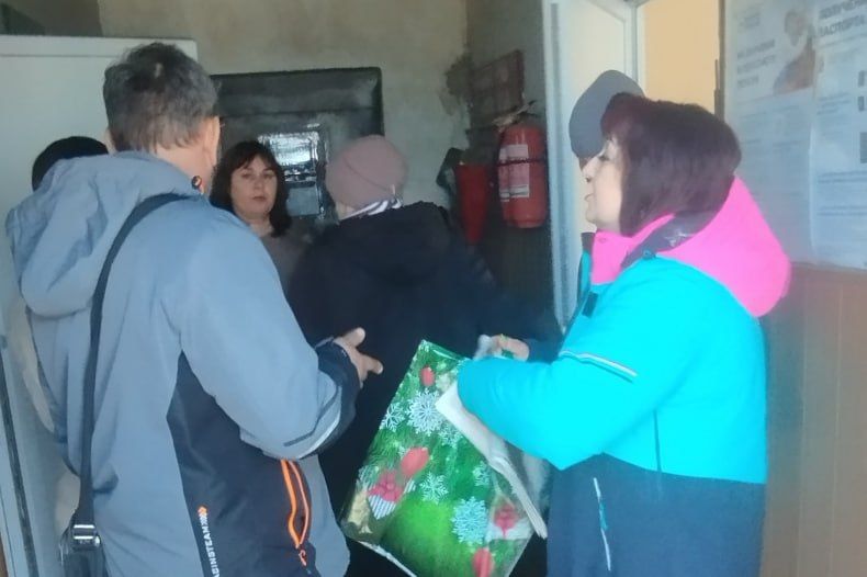 Сотрудники Роскадастра провели приём граждан в селе Провалье Сотрудники Роскадастра провели приём граждан в селе Провалье