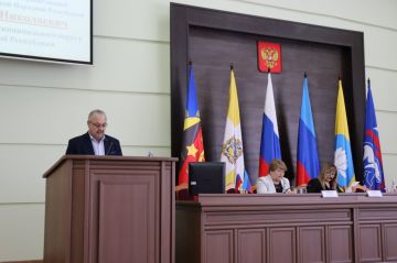 Сергей Саенко: Выступил с ежегодным докладом о деятельности органов местного самоуправления на XL заседании Совета Антрацитовского муниципального округа