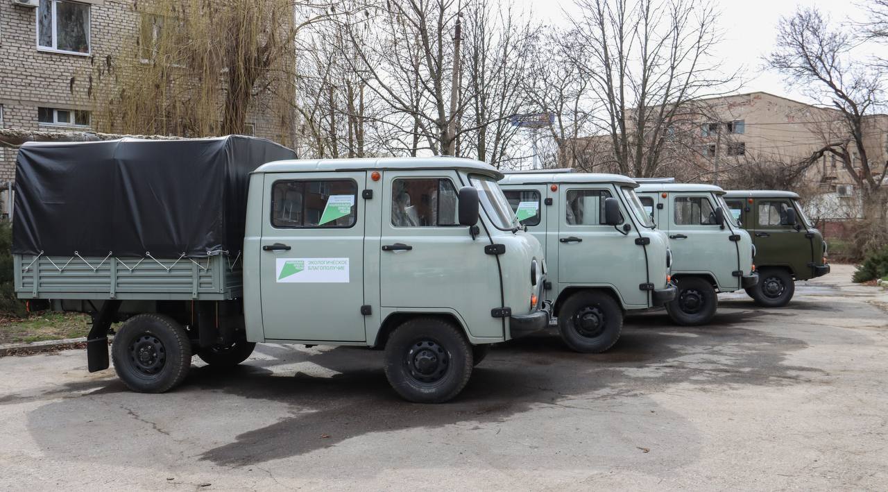 «УАЗы» прибыли вовремя. . До официального начала пожароопасного сезона в лесхозах ЛНР остались считанные дни «УАЗы» прибыли вовремя. . До официального начала пожароопасного сезона в лесхозах ЛНР остались считанные дни