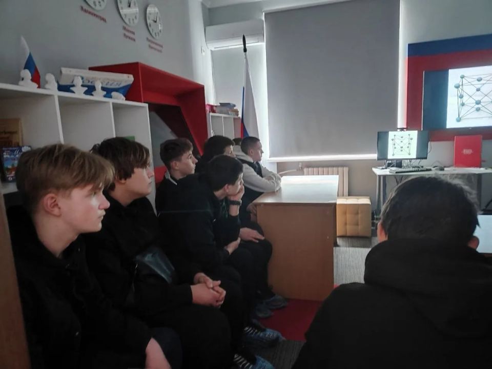 30 августа 2025 года Президент Российской Федерации подписал Указ «Об увековечении памяти И. В. Горынина и праздновании 100летия со дня его рождения», подчеркнув выдающийся вклад учёного в развитие страны 30 августа 2025 года Президент Российской Федерации подписал Указ «Об увековечении памяти И. В. Горынина и праздновании 100летия со дня его рождения», подчеркнув выдающийся вклад учёного в развитие страны
