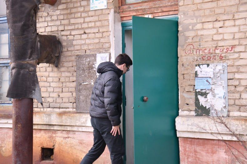 В Свердловском округе продолжают обследование и проектирование шатровых кровель В Свердловском округе продолжают обследование и проектирование шатровых кровель