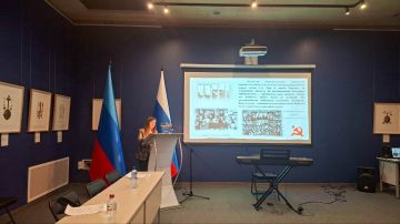 В Луганском краеведческом музее обсудили страницы истории образования на Луганщине