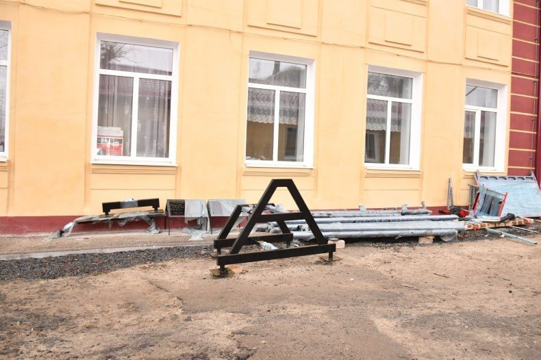 Продолжается преображение Володарской СШ благодаря поддержке Республики Хакасия Продолжается преображение Володарской СШ благодаря поддержке Республики Хакасия