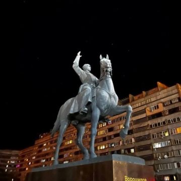 ��������� ������������ 27 ����� � ��� �� ���� 4 ������� ����� �� 18 �������� ����� ����, ������� ��������� �����, ����� � �����-������ �������� ���������� ��� ������ �� ���