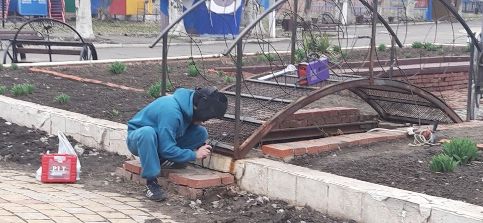Андрей Рубанцов: Продолжаем готовить городской парк к открытию после зимнего периода Андрей Рубанцов: Продолжаем готовить городской парк к открытию после зимнего периода