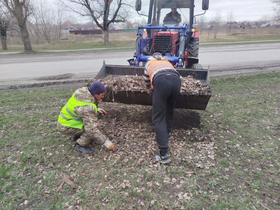 Чистота – залог комфорта! Сегодня МУП «ЖЭК» города Ровеньки проводит масштабные работы по благоустройству в пгт Ясеновский Чистота – залог комфорта! Сегодня МУП «ЖЭК» города Ровеньки проводит масштабные работы по благоустройству в пгт Ясеновский