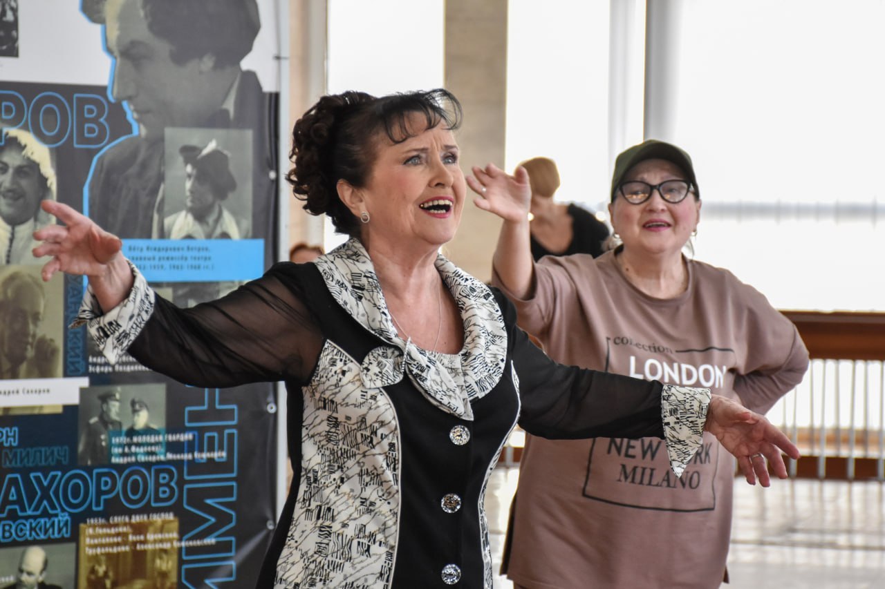 «Театр – это люди»: в Театре Луспекаева встретились мастера сцены и зрители «Театр – это люди»: в Театре Луспекаева встретились мастера сцены и зрители