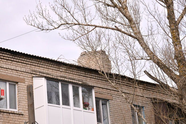В Свердловском округе продолжают обследование и проектирование шатровых кровель В Свердловском округе продолжают обследование и проектирование шатровых кровель