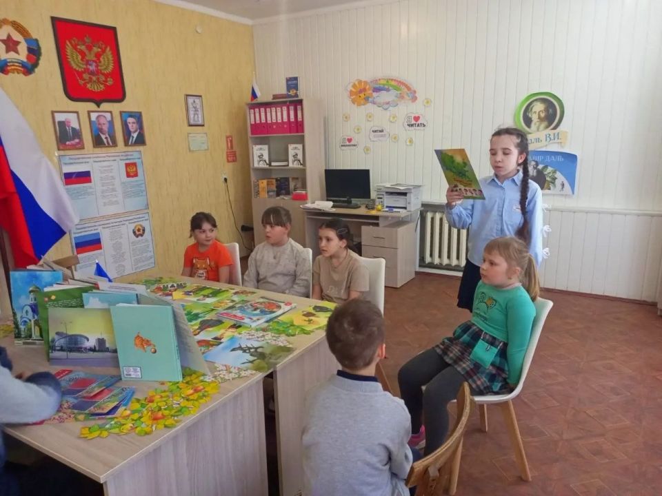 Эти яркие краски из нашей партийной почты: Эти яркие краски из нашей партийной почты: