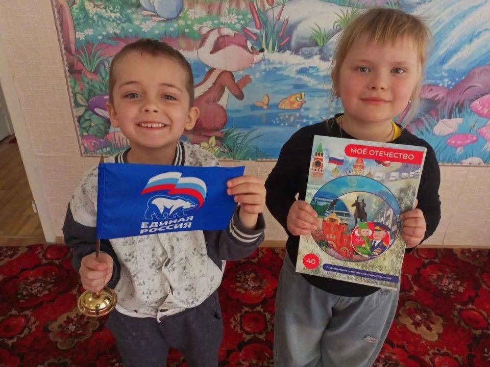 Эти яркие краски из нашей партийной почты: Эти яркие краски из нашей партийной почты:
