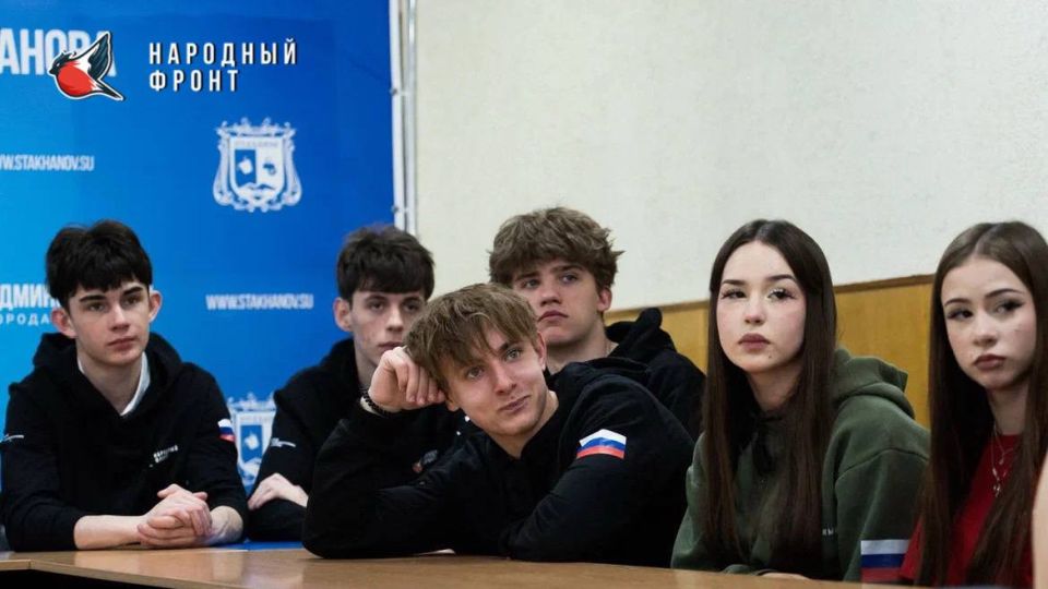 Состоялось важное событие: подписано соглашение о сотрудничестве и взаимодействии в сфере реализации молодежной политики Состоялось важное событие: подписано соглашение о сотрудничестве и взаимодействии в сфере реализации молодежной политики