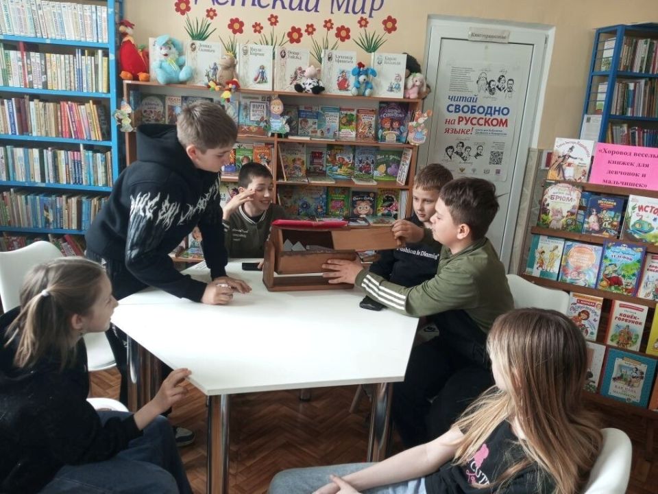 Библиотеки города Ровеньки и поселков присоединились к ежегодной акции «Неделя детской книги» Библиотеки города Ровеньки и поселков присоединились к ежегодной акции «Неделя детской книги»