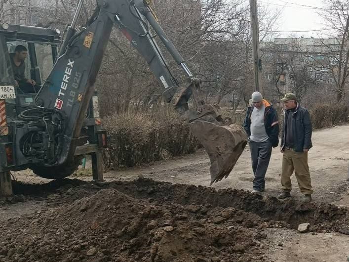 Сергей Колягин: С чувством глубокого уважения и благодарности провожаем очередную аварийную бригаду из Калужской области, которая успешно справилась с поставленными задачами и завершила свою работу на территории нашего округа Сергей Колягин: С чувством глубокого уважения и благодарности провожаем очередную аварийную бригаду из Калужской области, которая успешно справилась с поставленными задачами и завершила свою работу на территории нашего округа