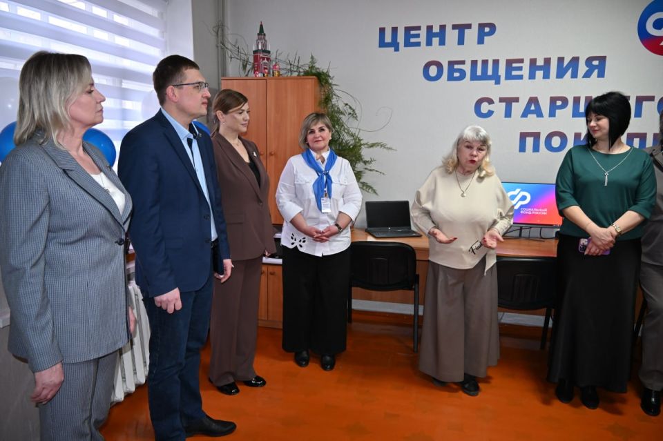 Евгений Морозов: Новый центр общения старшего поколения открылся в Брянке: место, где помогают, учат и объединяют Евгений Морозов: Новый центр общения старшего поколения открылся в Брянке: место, где помогают, учат и объединяют