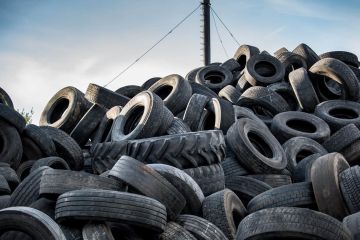 Луганское предприятие запустило бесплатный прием грузовых шин на переработку