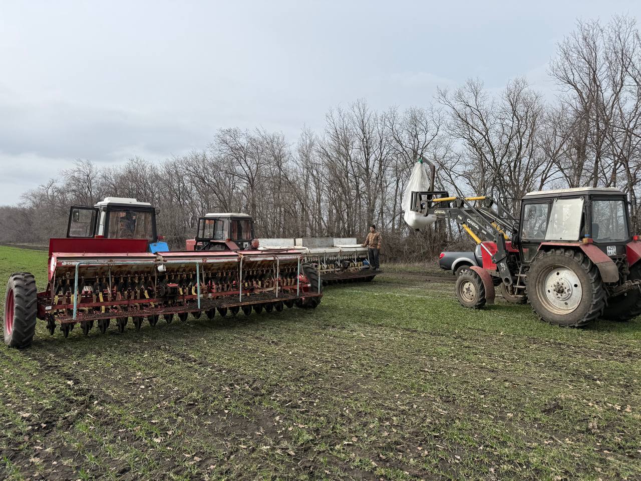 Аграрии прифронтовой Кременной вышли в поле