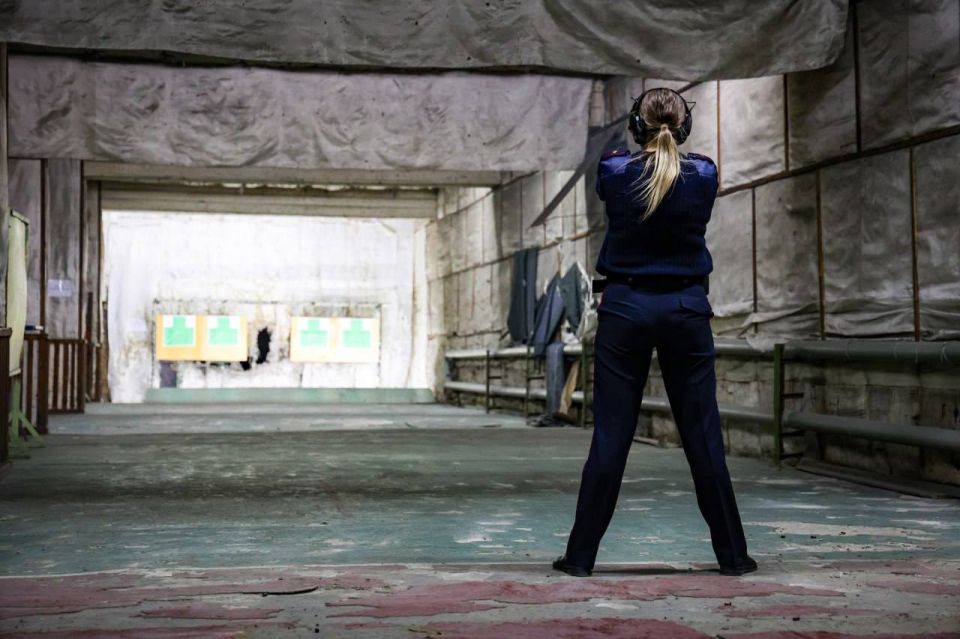 В ЛНР прошел чемпионат по стрельбе из боевого ручного стрелкового оружия В ЛНР прошел чемпионат по стрельбе из боевого ручного стрелкового оружия