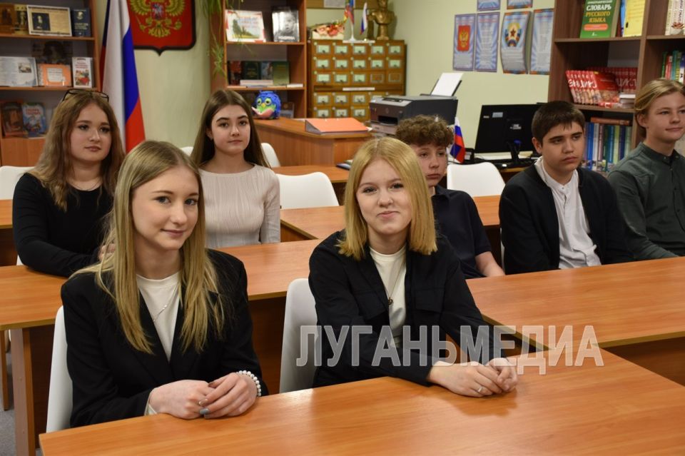 Познавательное мероприятие «Культура многонациональной России» прошло в Централизованной библиотечной системе города Первомайска Познавательное мероприятие «Культура многонациональной России» прошло в Централизованной библиотечной системе города Первомайска