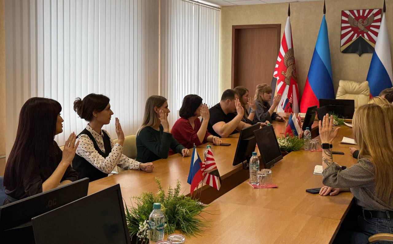 В Администрации Красного Луча прошло заседание комиссии по обеспечению реализации приоритетного проекта «Формирование комфортной городской среды» на территории городского округа В Администрации Красного Луча прошло заседание комиссии по обеспечению реализации приоритетного проекта «Формирование комфортной городской среды» на территории городского округа