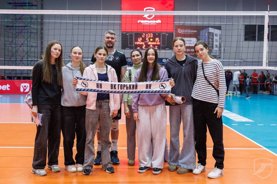 Спорт объединяет: Луганск — Нижний Новгород Спорт объединяет: Луганск — Нижний Новгород