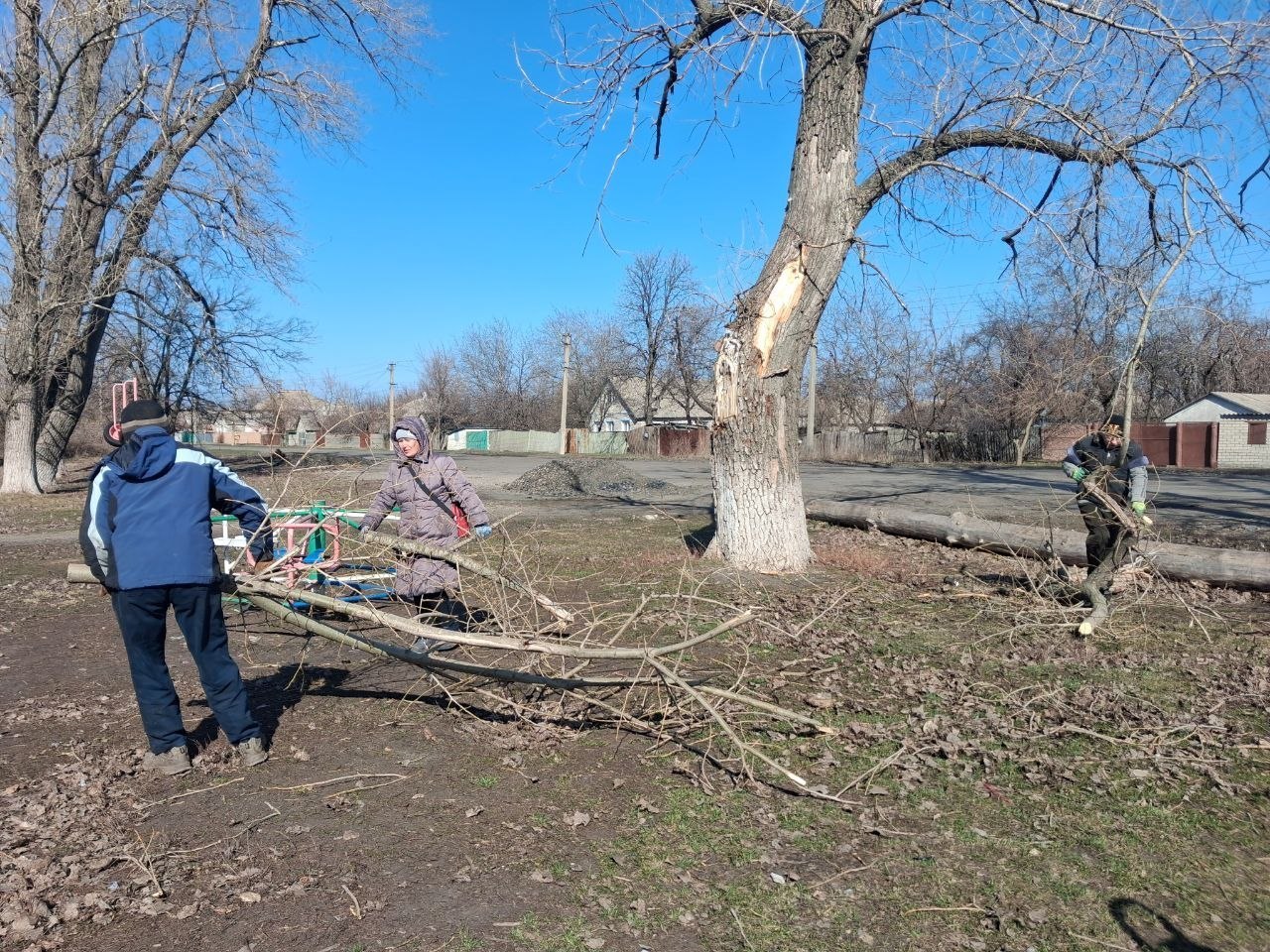 Благоустройство пгт Новодарьевка Благоустройство пгт Новодарьевка
