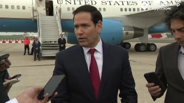 Госдепартамент США опроверг заявление президента Украины Владимира Зеленского о том, что американские гарантии безопасности якобы зависят от вывода украинских войск из Донбасса