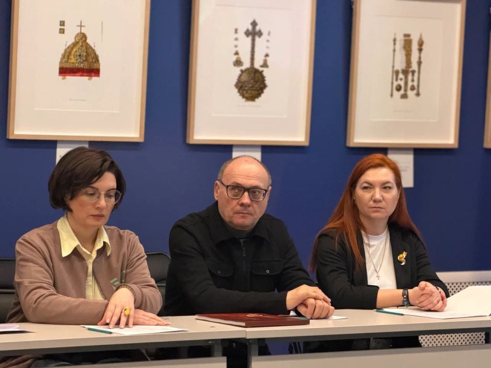 ЛНР посетили представители Госсовета РФ ЛНР посетили представители Госсовета РФ