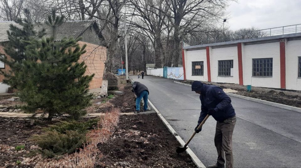 В парке культуры и отдыха им. Героев продолжается преображение, охватывающее восстановление парковой инфраструктуры В парке культуры и отдыха им. Героев продолжается преображение, охватывающее восстановление парковой инфраструктуры