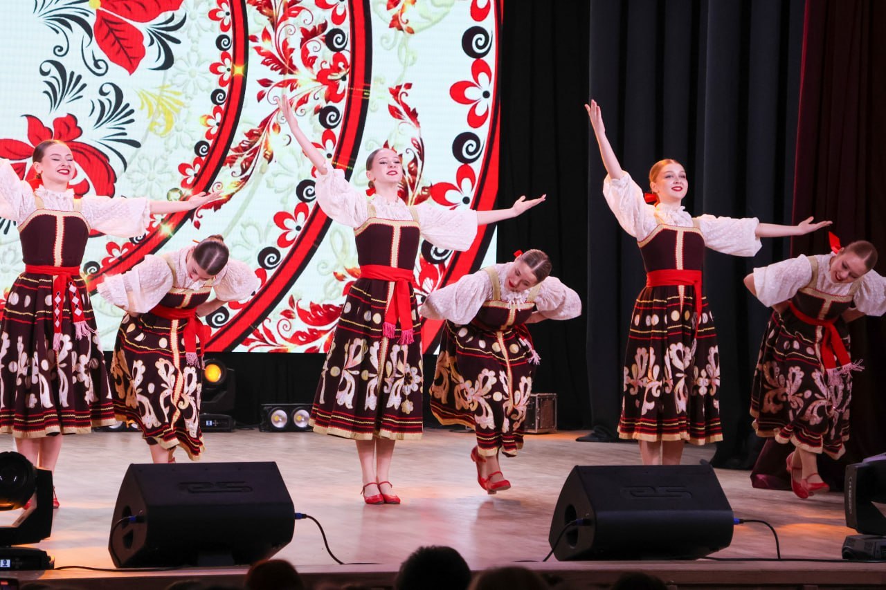 В Академии Матусовского наградили лучших работников культуры и артистов театра В Академии Матусовского наградили лучших работников культуры и артистов театра