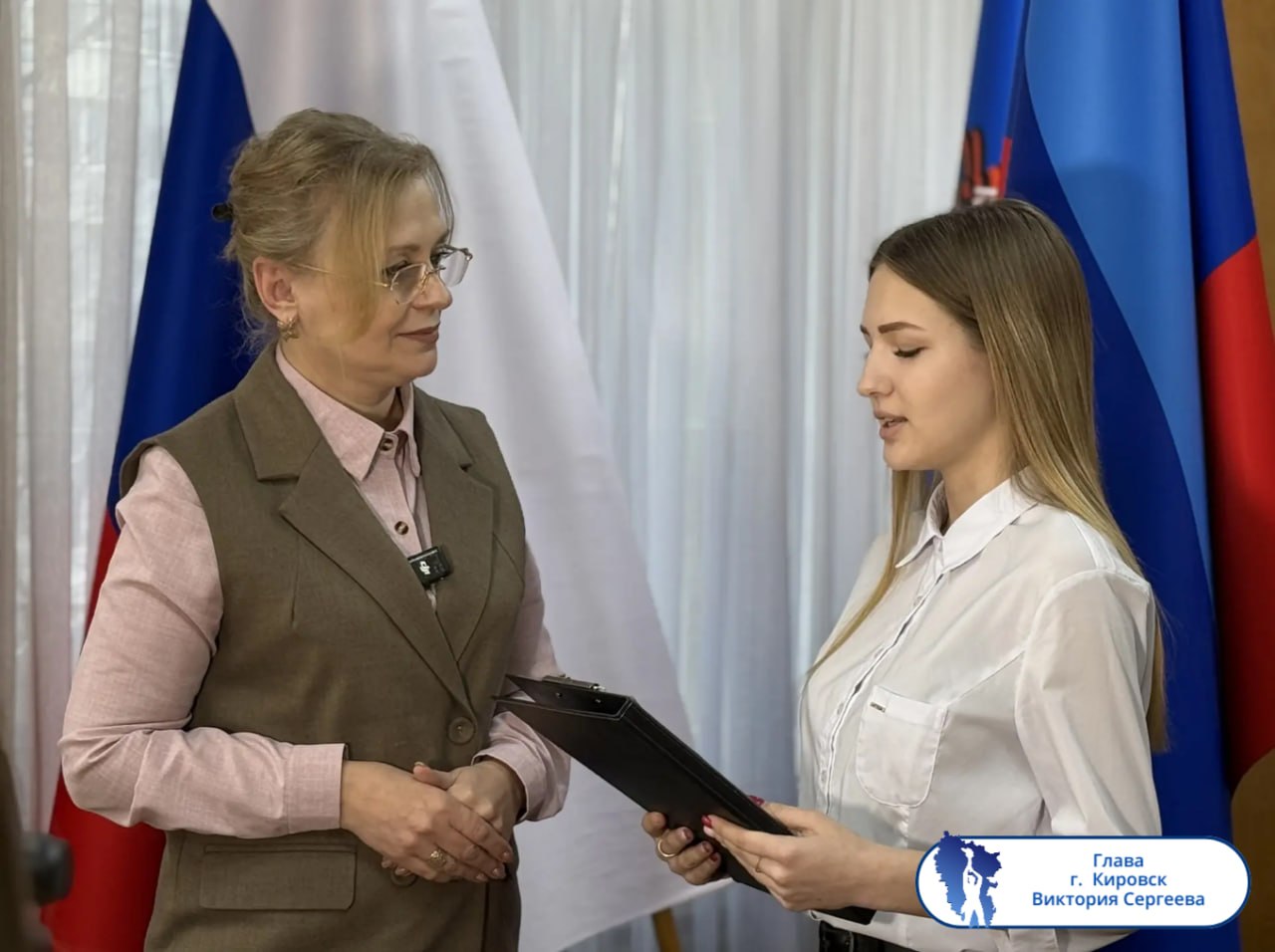 Подборка о ГЛАВном. Глава г. Стаханов - Наталия Жулинская Подборка о ГЛАВном. Глава г. Стаханов - Наталия Жулинская