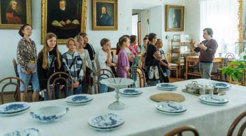 Дети из ЛНР в рамках проекта «Культурная карта 4+85» в этом году побывают в Москве, Сочи, Санкт-Петербурге и Севастополе