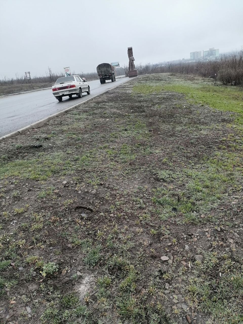 Уборка обочин на ул. Выгонная Уборка обочин на ул. Выгонная