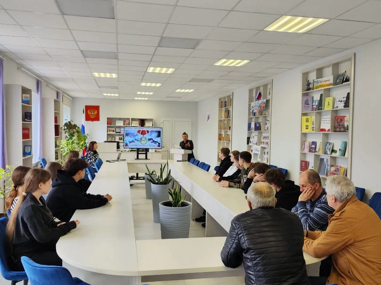 Урок мужества: «Донбасс опалённый, но непокорённый» Урок мужества: «Донбасс опалённый, но непокорённый»