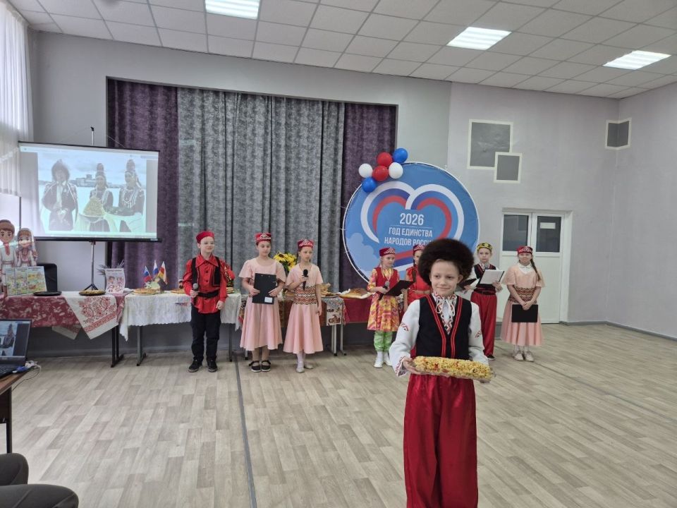 В школах города с размахом прошли гастрономические фестивали «Кухни народов России»! В школах города с размахом прошли гастрономические фестивали «Кухни народов России»!