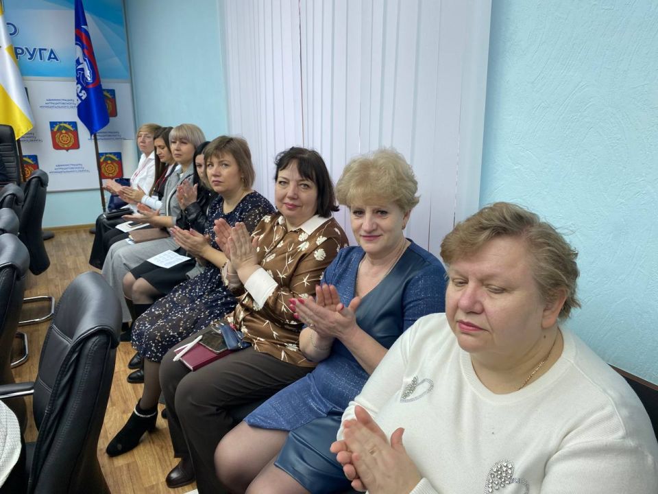 Состоялось общее собрание Совета женщин Антрацитовского округа Состоялось общее собрание Совета женщин Антрацитовского округа