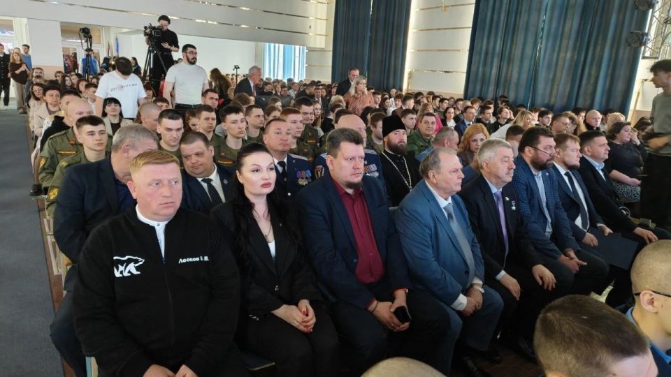 Виктор Водолацкий: Сегодня принял участие в торжественном мероприятии, посвященном 106-й годовщине со дня основания Луганского государственного университета имени Владимира Даля Виктор Водолацкий: Сегодня принял участие в торжественном мероприятии, посвященном 106-й годовщине со дня основания Луганского государственного университета имени Владимира Даля