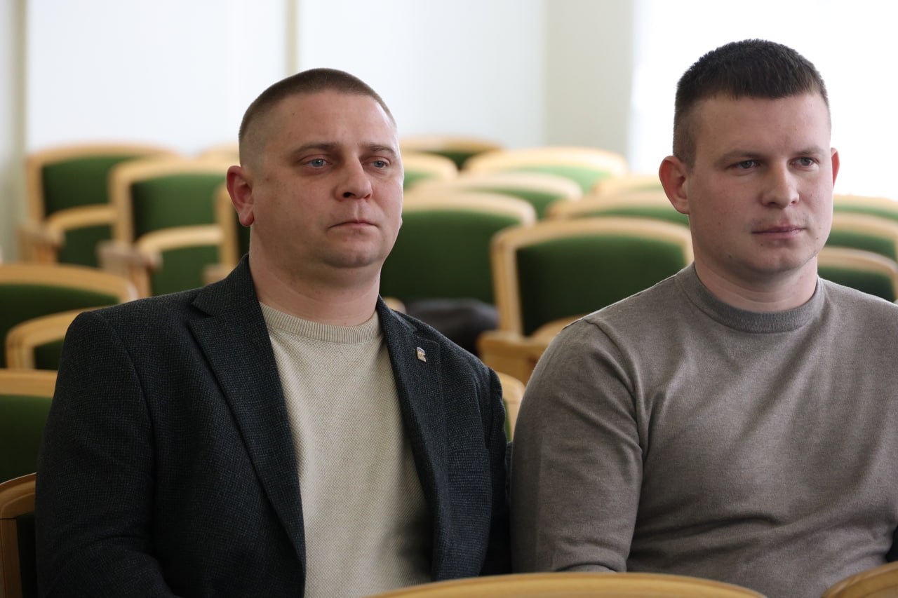 Молодежный парламент ЛНР запускает масштабные проекты, активизируя и усиливая этим работу в муниципалитетах Молодежный парламент ЛНР запускает масштабные проекты, активизируя и усиливая этим работу в муниципалитетах