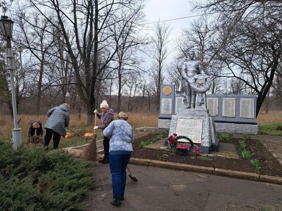 Работы по наведению порядка прошли на территориях, подведомственных администрации Работы по наведению порядка прошли на территориях, подведомственных администрации