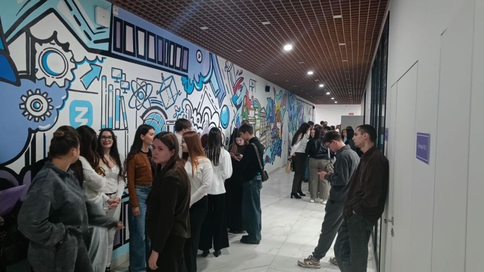Студенческий актив города делает шаг к новым возможностям! Студенческий актив города делает шаг к новым возможностям!
