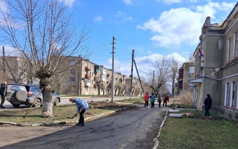 Работы по наведению порядка прошли на территориях, подведомственных администрации Работы по наведению порядка прошли на территориях, подведомственных администрации